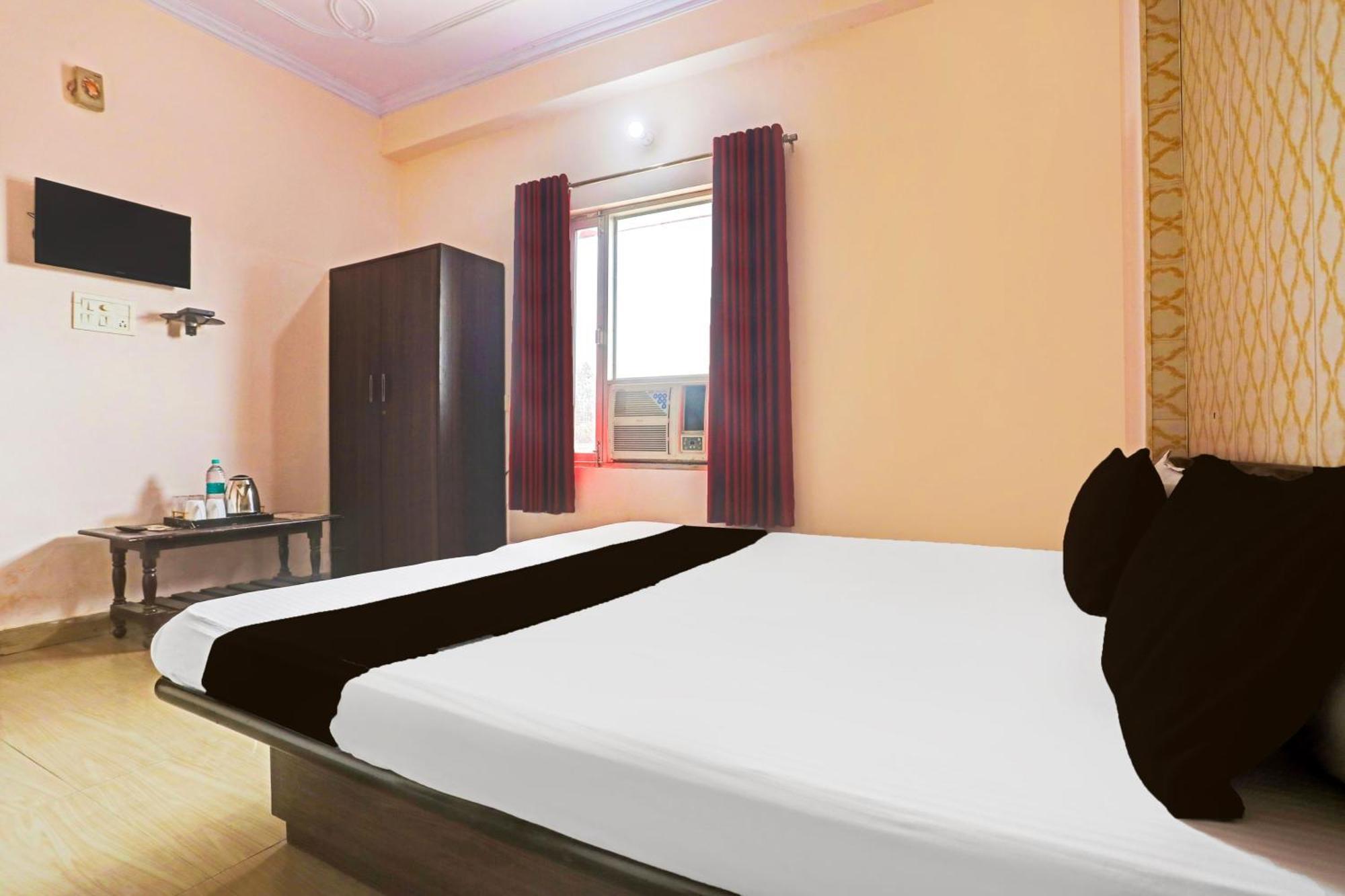 Hotel O Arvi Guest House Βαρανάσι Εξωτερικό φωτογραφία