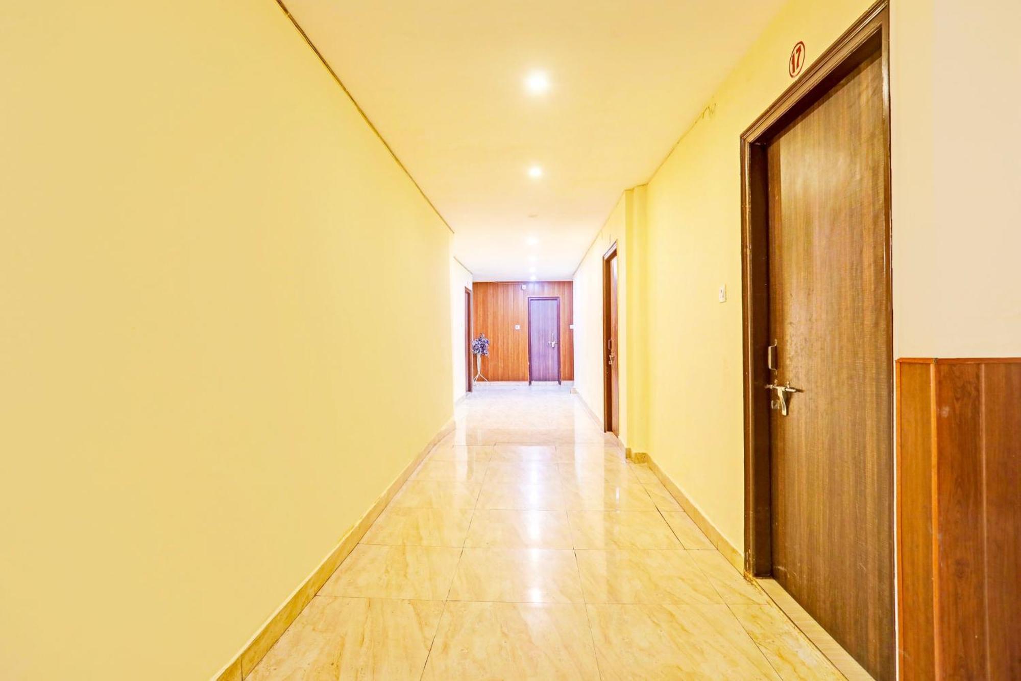 Hotel O Arvi Guest House Βαρανάσι Εξωτερικό φωτογραφία